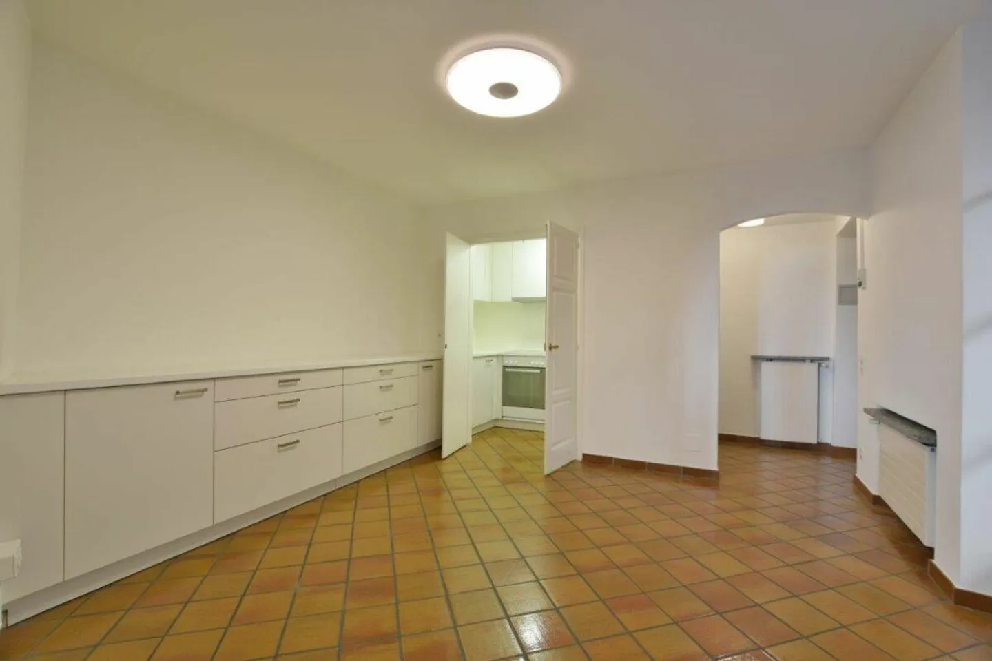 Bright 3.5 rooms in the Old Town - Photo 4 of 7