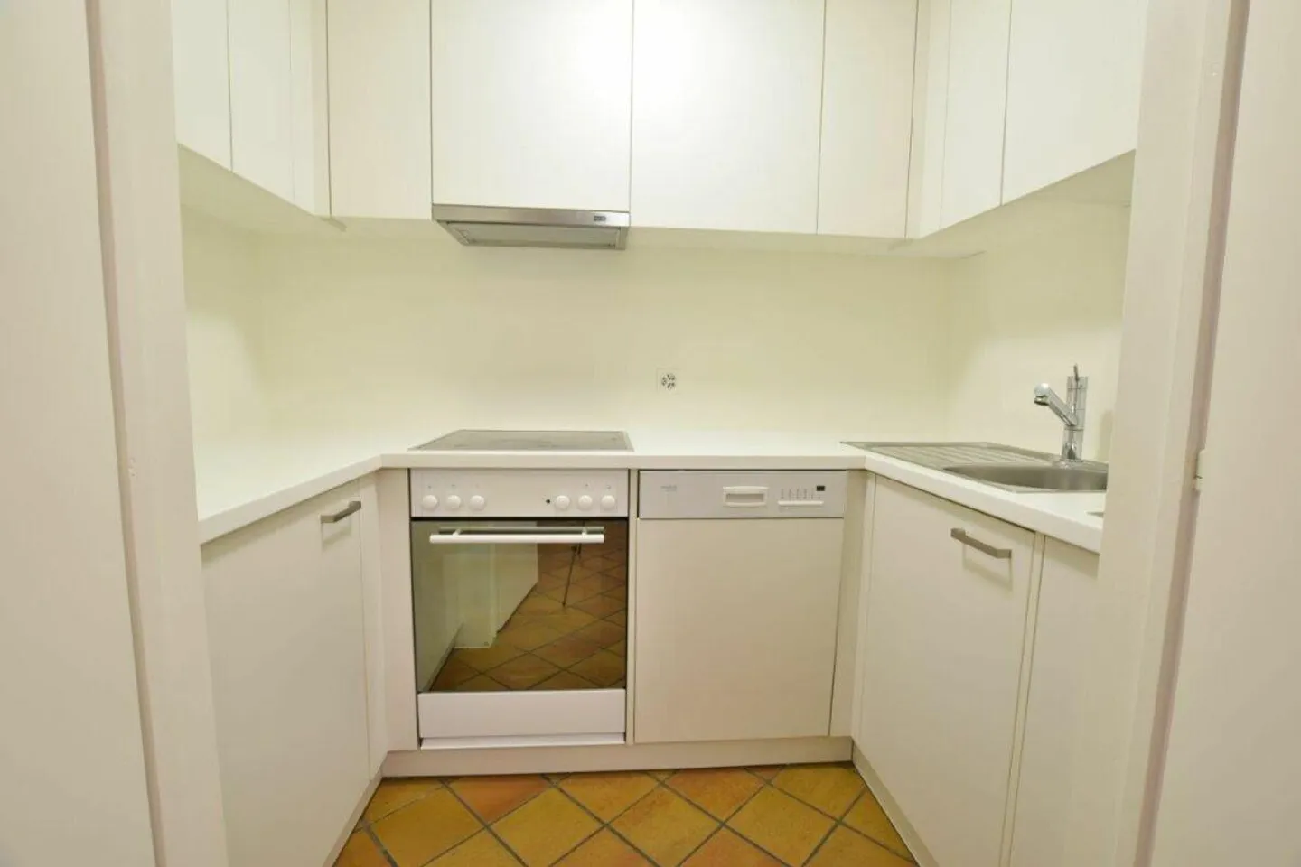 Bright 3.5 rooms in the Old Town - Photo 6 of 7