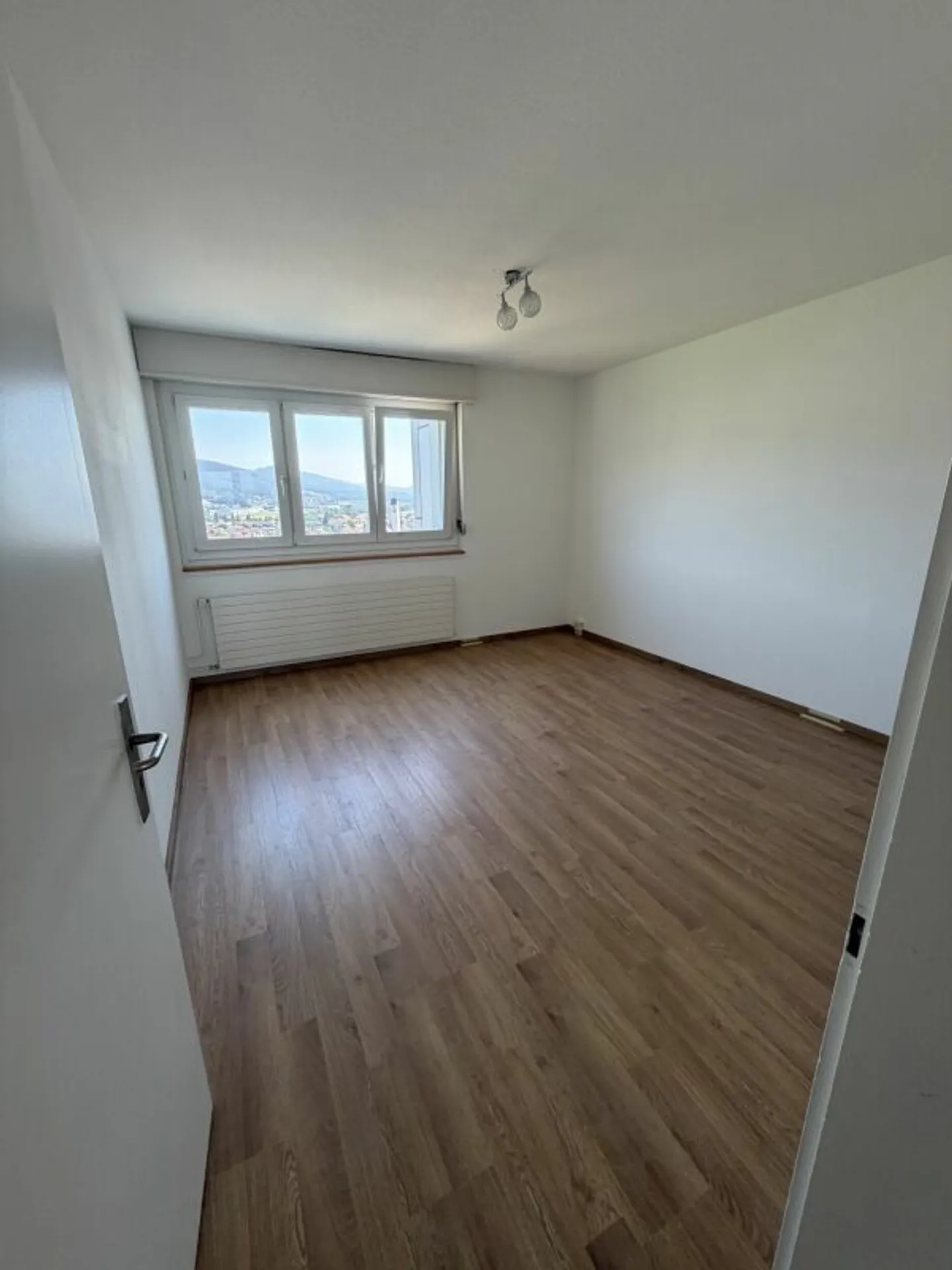 Gemütliche Wohnung mit Aussicht - Foto 5 von 6