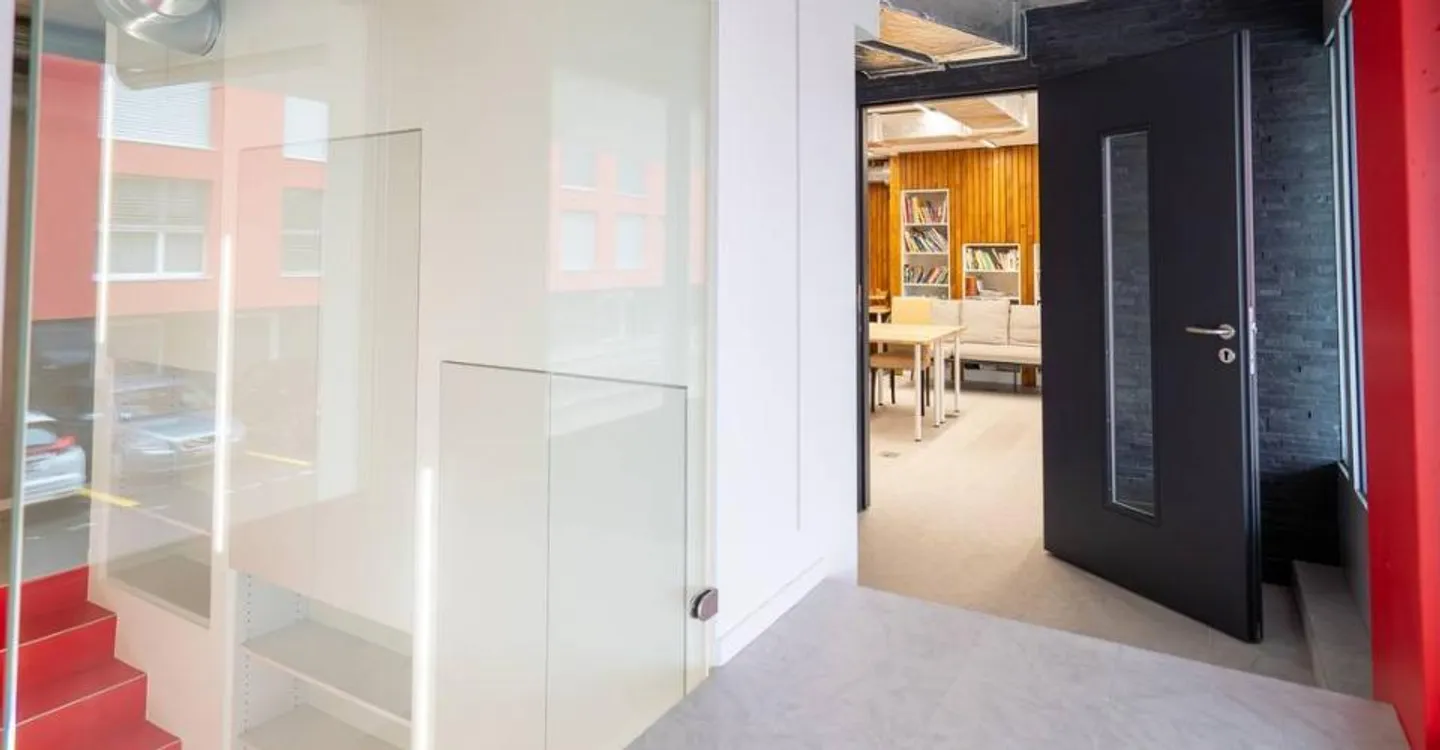 Spazio Commerciale a Nyon - Foto 3 di 9