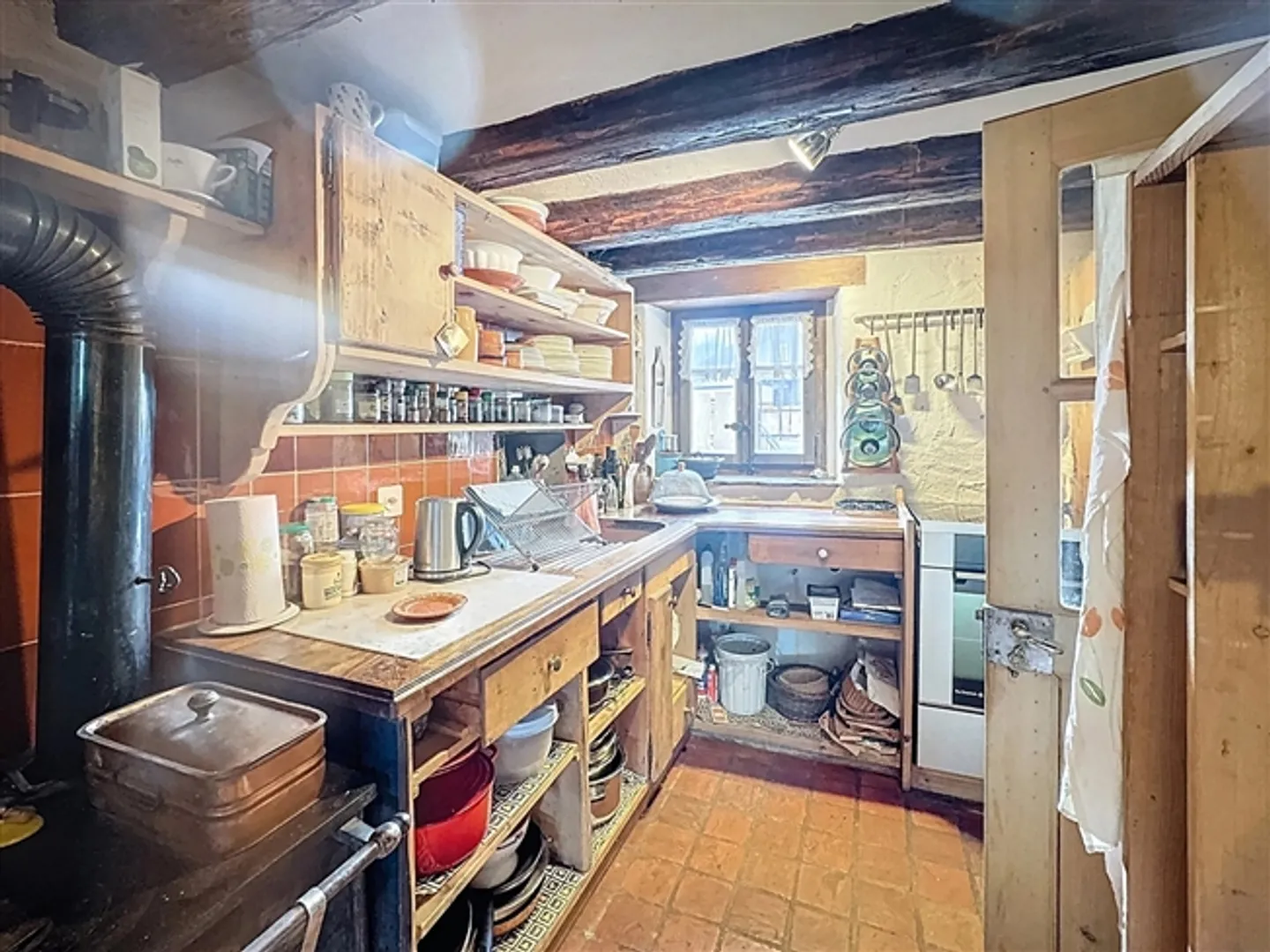 Rare opportunité au cœur du vieux village de Lens ! - Photo 4 sur 14