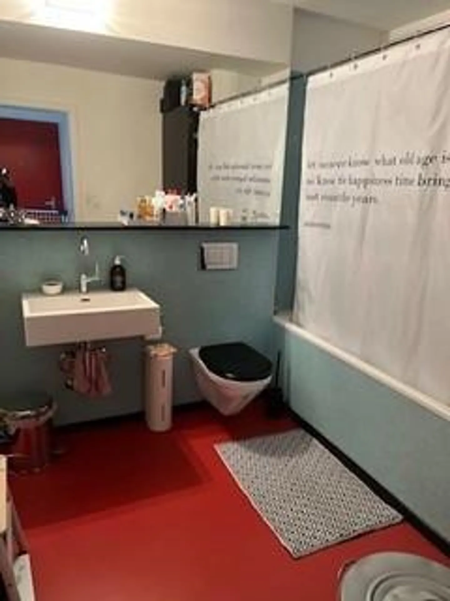 Appartement unique de 2,5 pièces près de la ville - Photo 8 sur 11