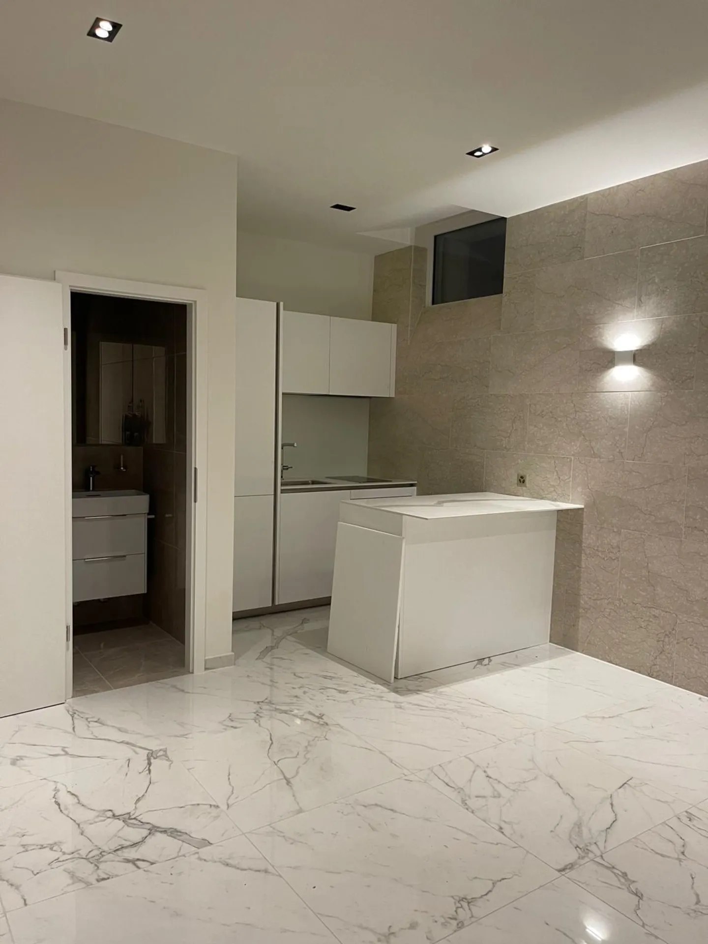 Wohnung mieten - Foto 2 von 5