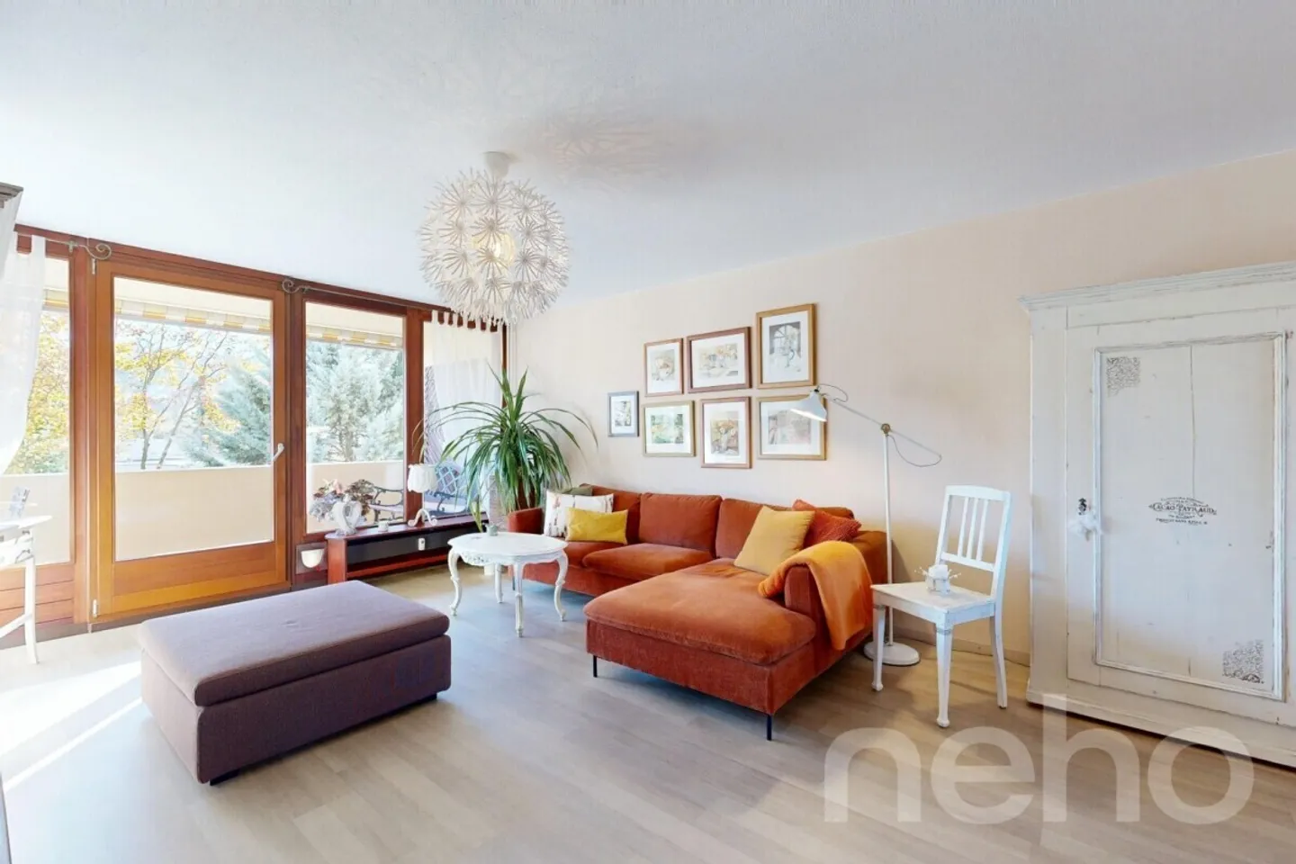 Grosszügige 5.5-Zimmer-Wohnung mit sonnigem Balkon in Rheinfelden - Foto 4 von 12