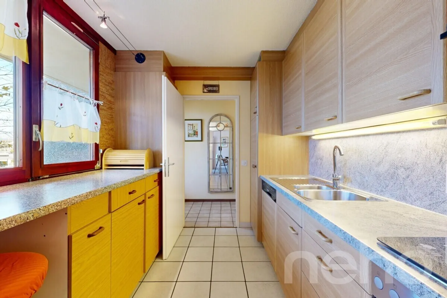 Grosszügige 5.5-Zimmer-Wohnung mit sonnigem Balkon in Rheinfelden - Foto 7 von 12