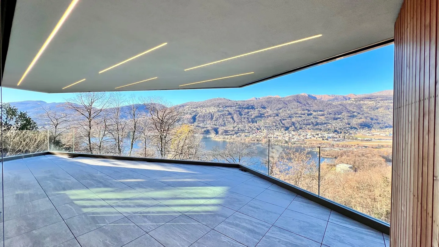 Nuova residenza con vista lago - Foto 3 di 19