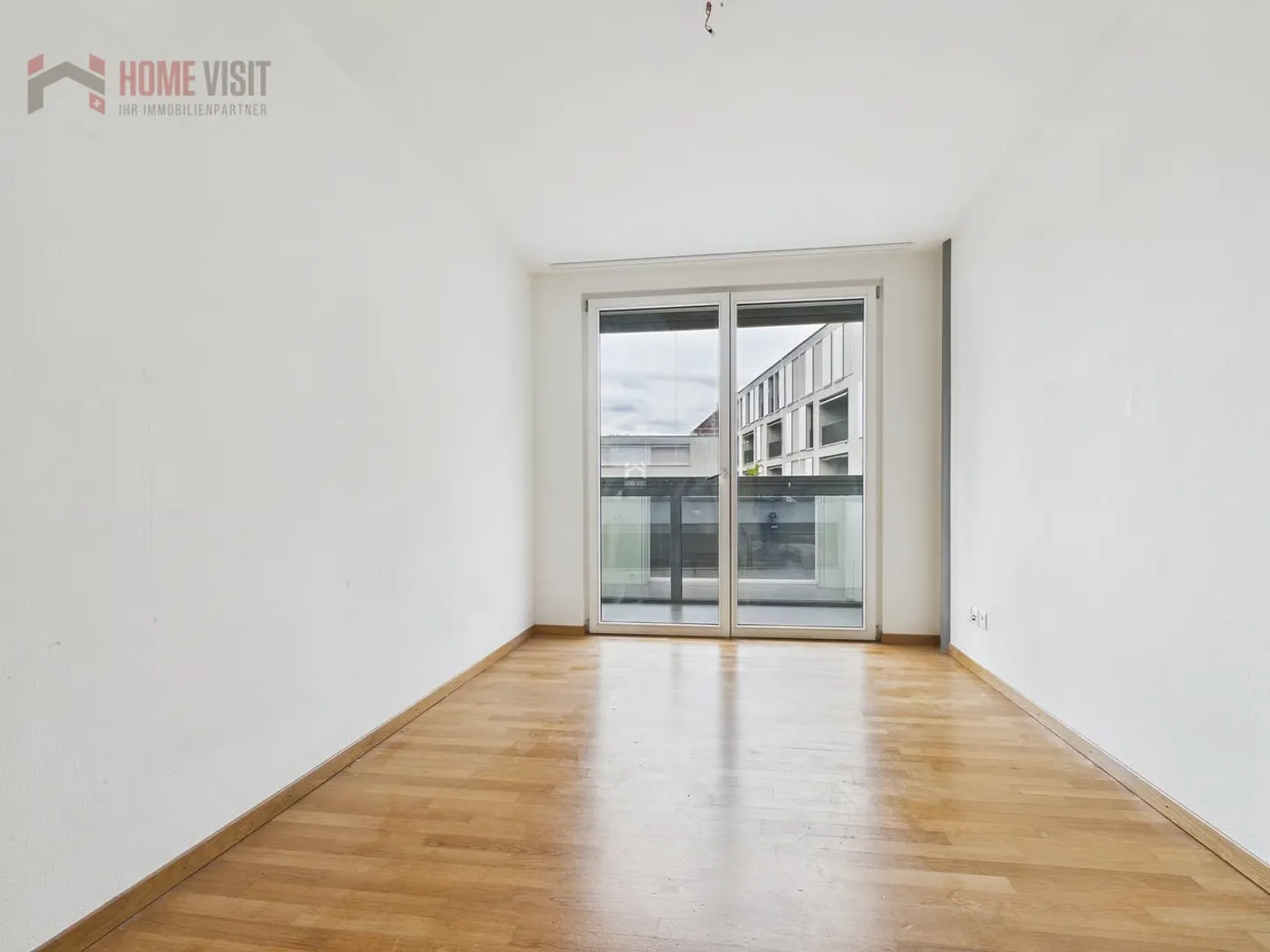 Light, Space & Quality of Life - Stylish 4½-Room Apartment in Dornach - Photo 7 of 12