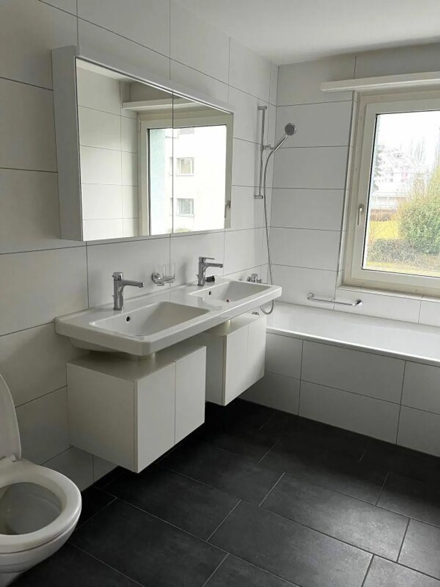 Grandioso appartamento familiare cerca di te! - Foto 3 di 8