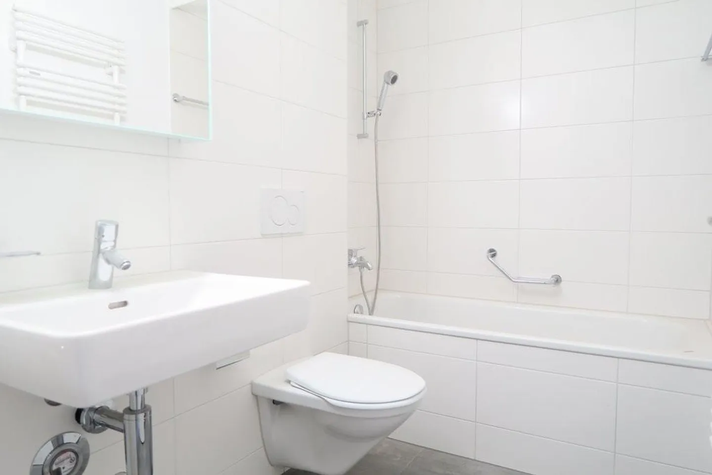 Gemütliche moderne Wohnung nahe Stadt - Foto 3 von 4