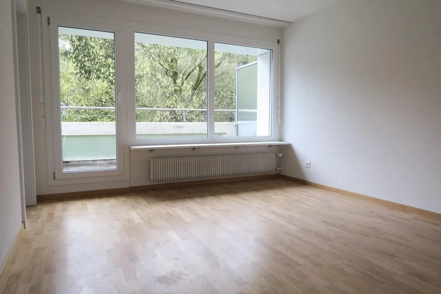 Gemütliche moderne Wohnung nahe Stadt - Foto 4 von 4