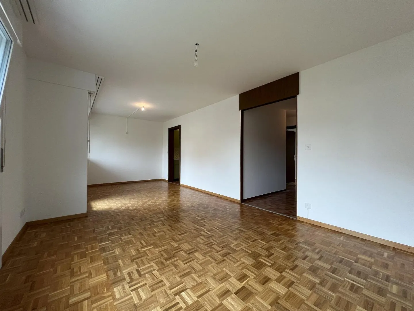 01127 - Appartement 3½ pièces - RTE VANILS 52 - NEIRIVUE - Photo 9 sur 10
