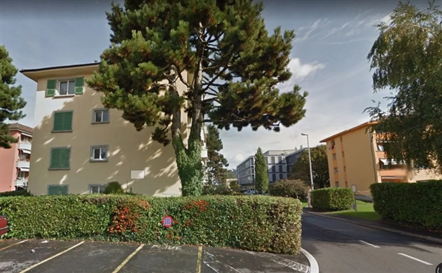 Place de parking extérieure à louer - Photo 1 sur 1