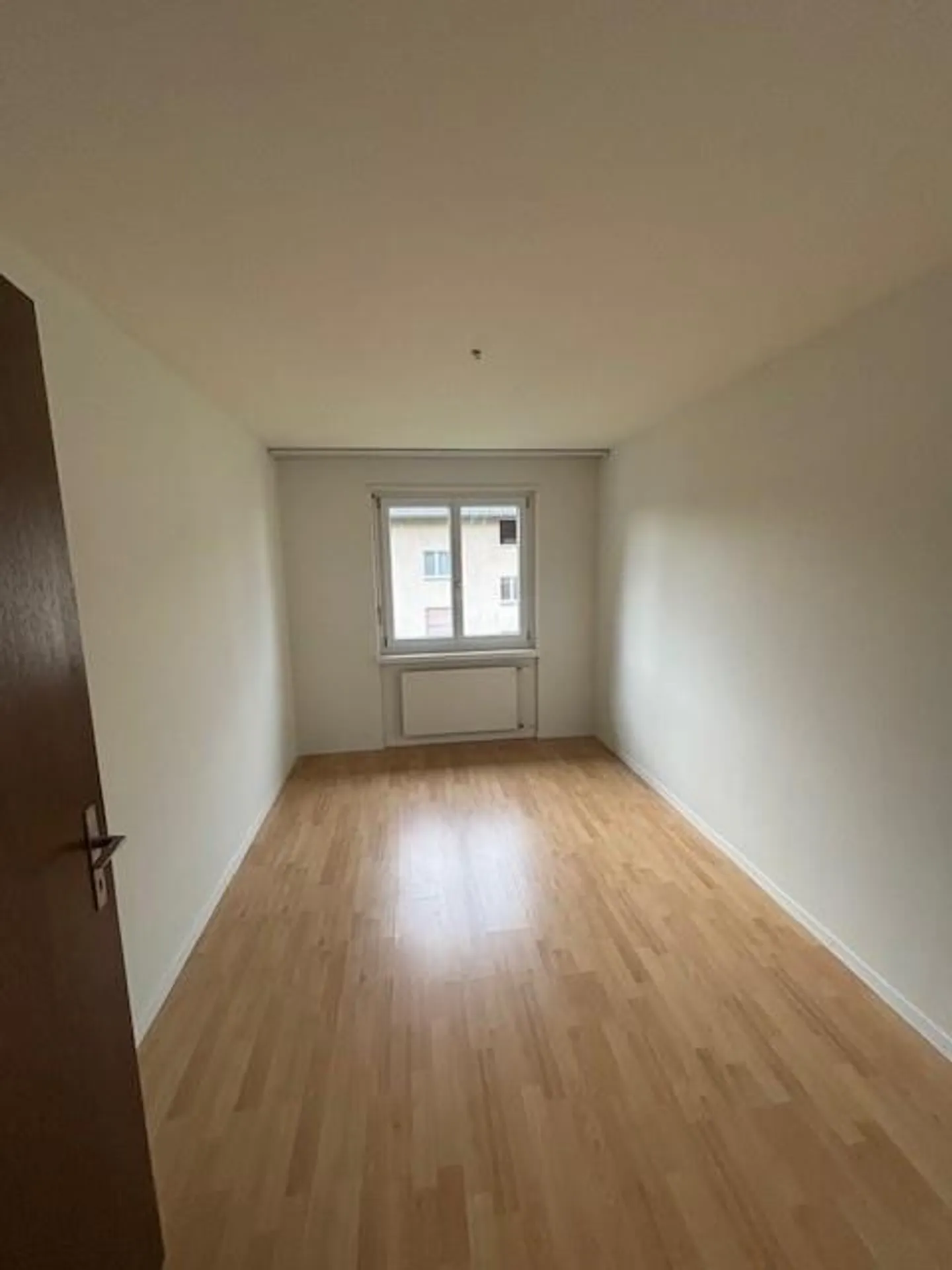 Appartement familial abordable dans un quartier résidentiel - Photo 6 sur 8