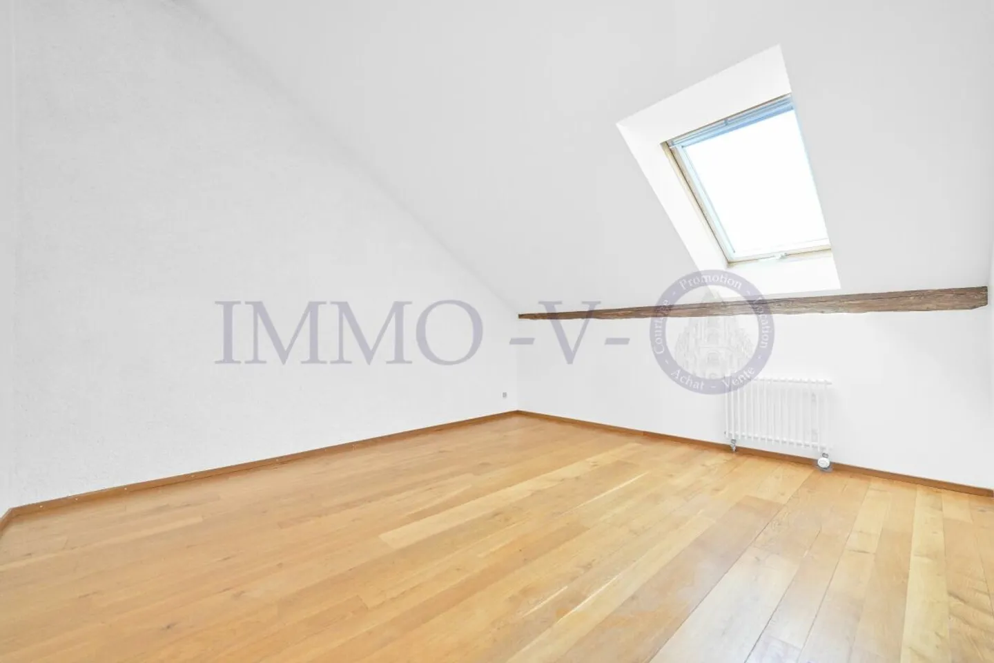 Duplex spacieux rénové - Photo 8 sur 9