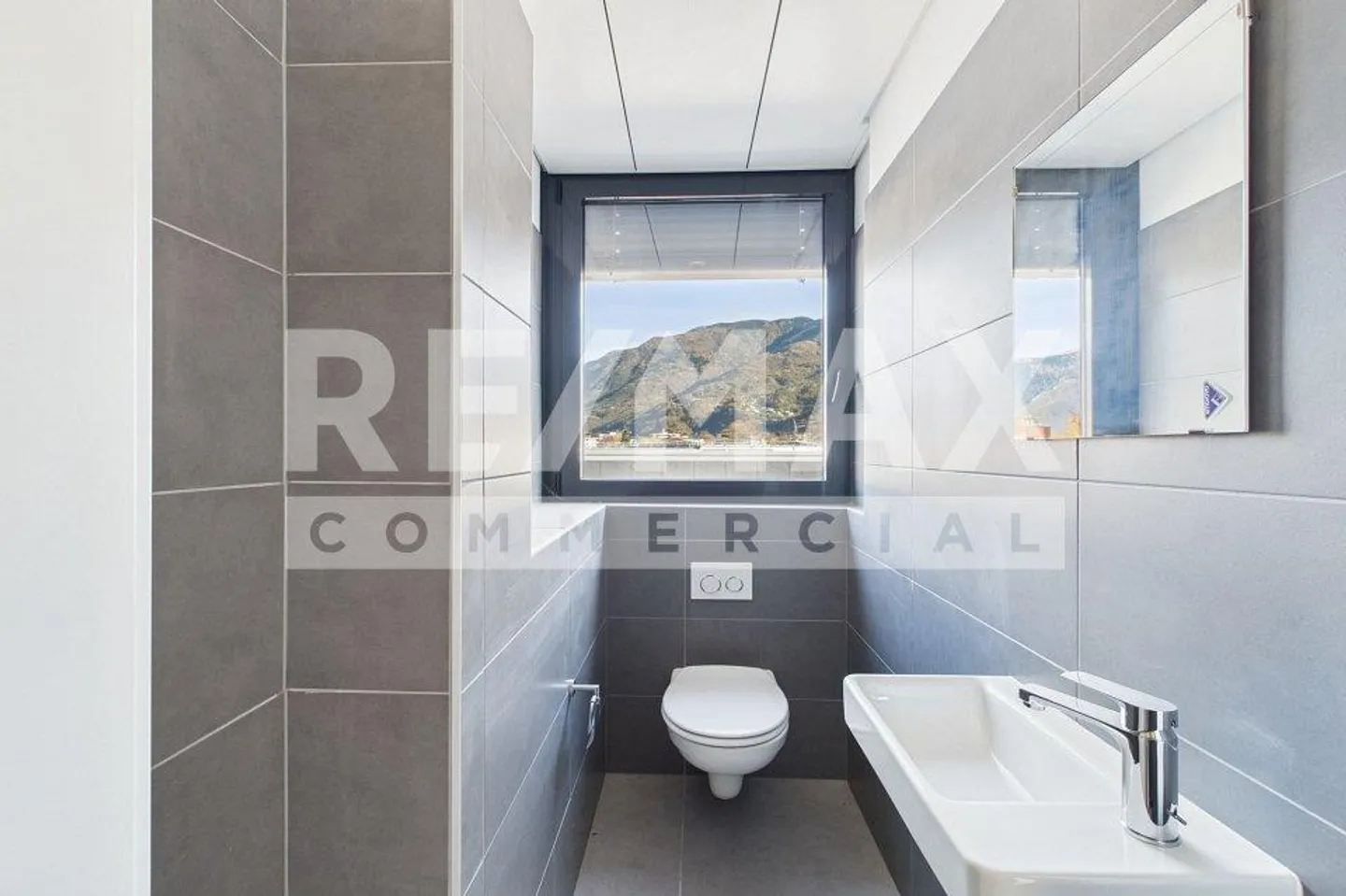 Modern Commercial Space with Terrace - Photo 11 of 13