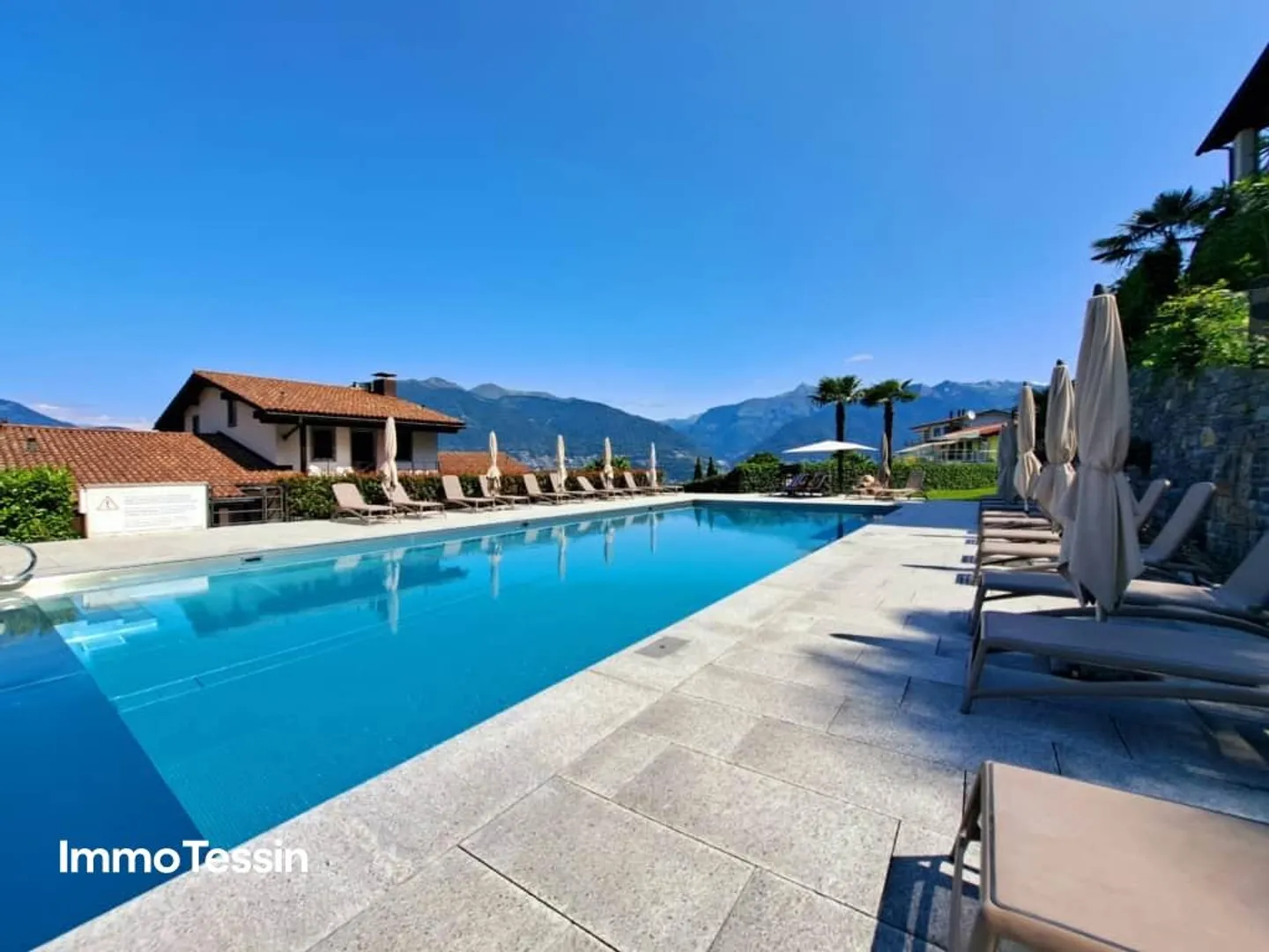 Appartement de vacances dans la magnifique résidence Miralago avec piscine et plus... - Photo 3 sur 13