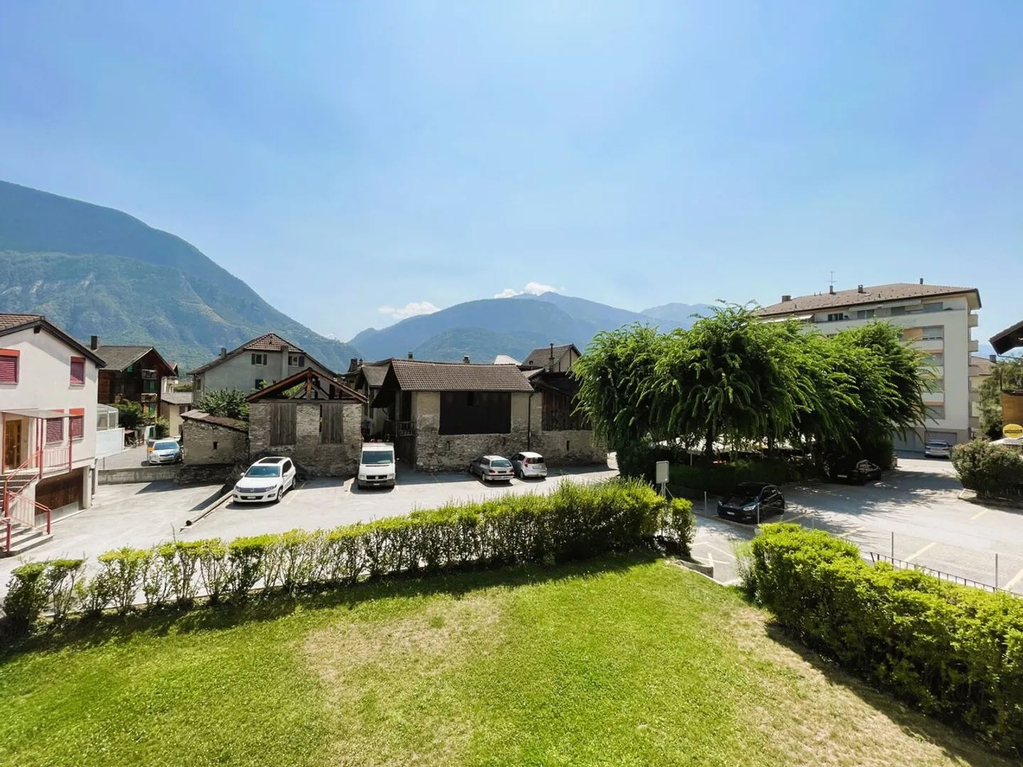 4 Pezzi Balconi - Foto 1 di 8