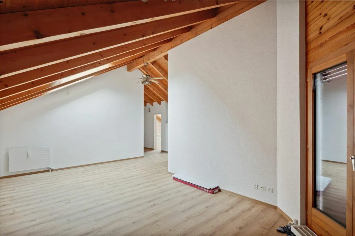 Charmante Dachwohnung in Grabs - Foto 6 von 9