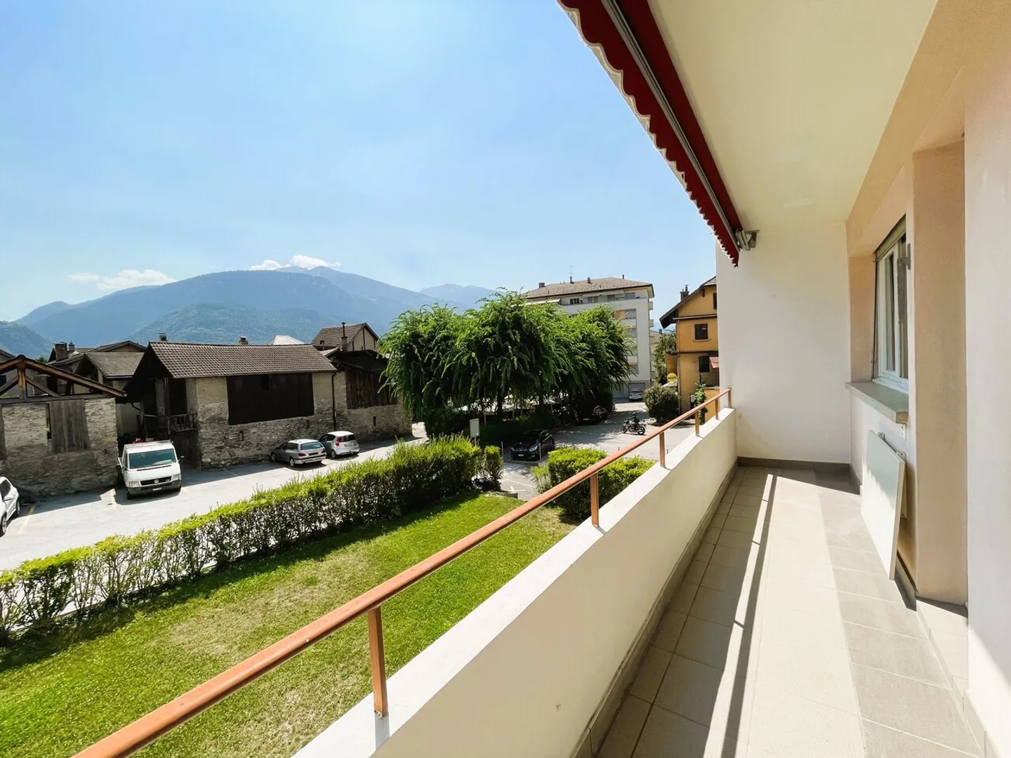 4 stanze con balconi - Foto 10 di 12