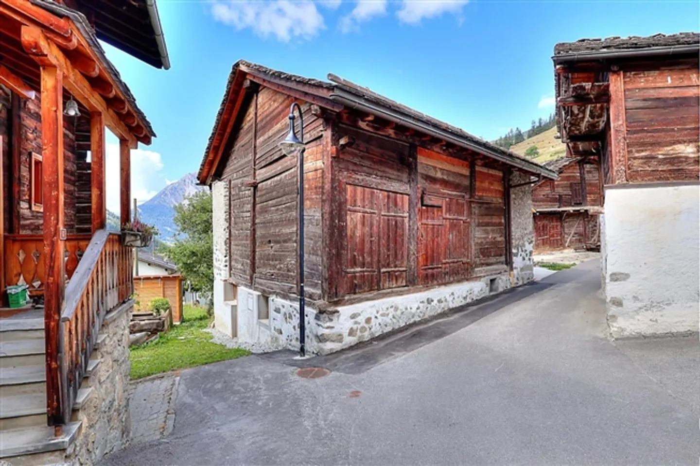 In the heart of the village, great potential for this barn to renovate - Photo 4 of 11
