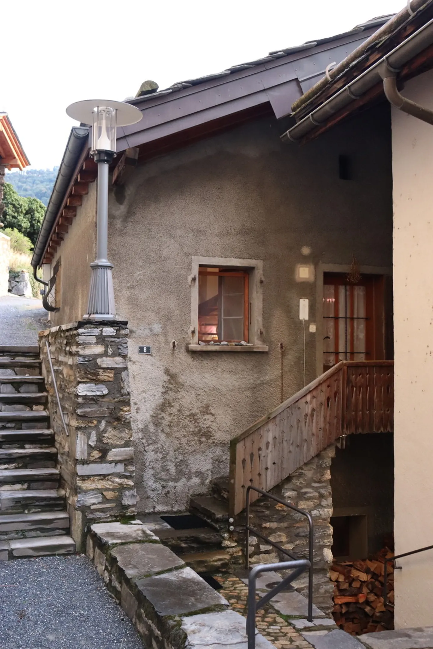 Casa Incantevole in una Posizione Storica Unica! - Foto 1 di 33