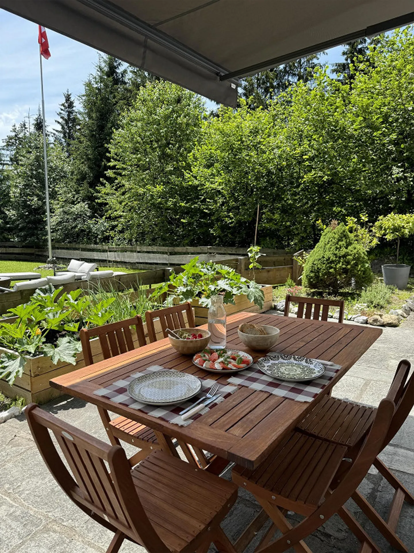 Appartamento al piano terra arredato a Laax, stagione estiva e autunnale (giugno-ottobre) - Foto 2 di 15