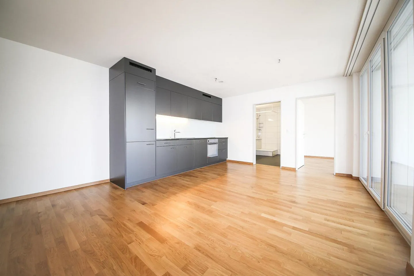 Stylische Wohnung Am See - Foto 1 von 7