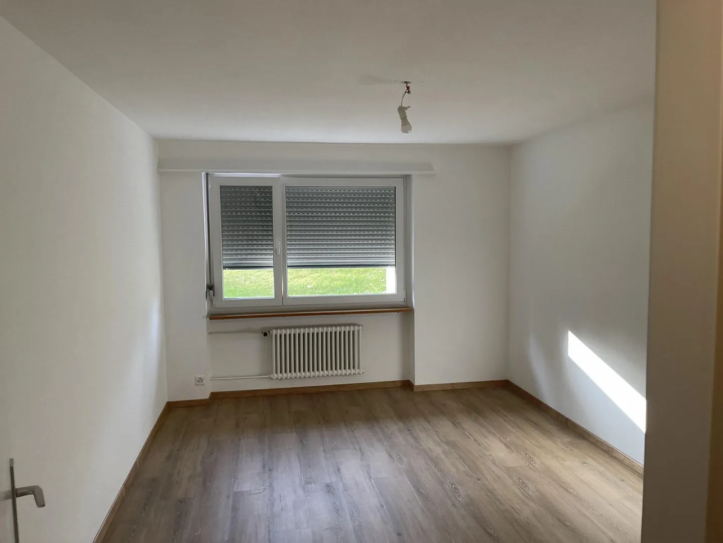 Moderne 3.5-Zimmer-Wohnung mit Terrasse in Kreuzlingen - Foto 3 von 9