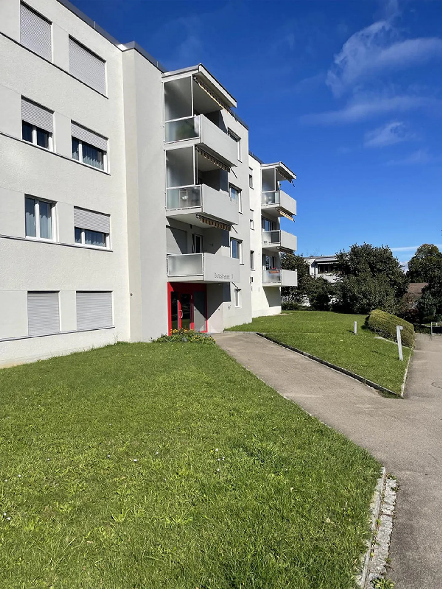 Moderne 3.5-Zimmer-Wohnung mit Terrasse in Kreuzlingen - Foto 1 von 9