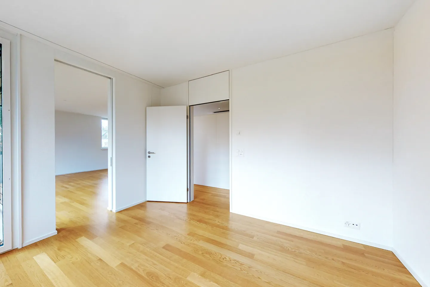 Modernes Apartment in Ruhiger Lage - Foto 8 von 11