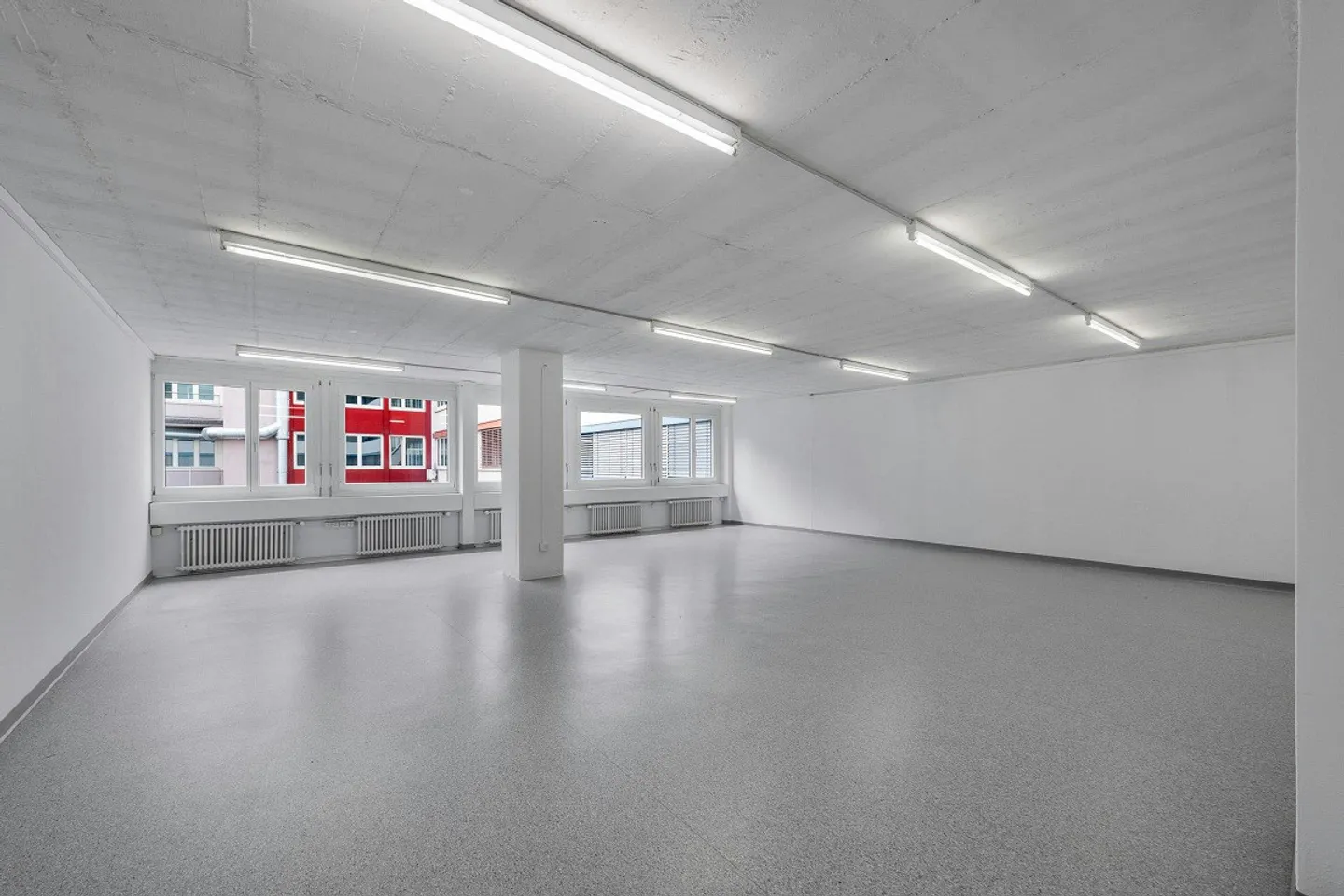 Attraktive Bürofläche im 2.OG mit guter Erreichbarkeit - Foto 3 von 7