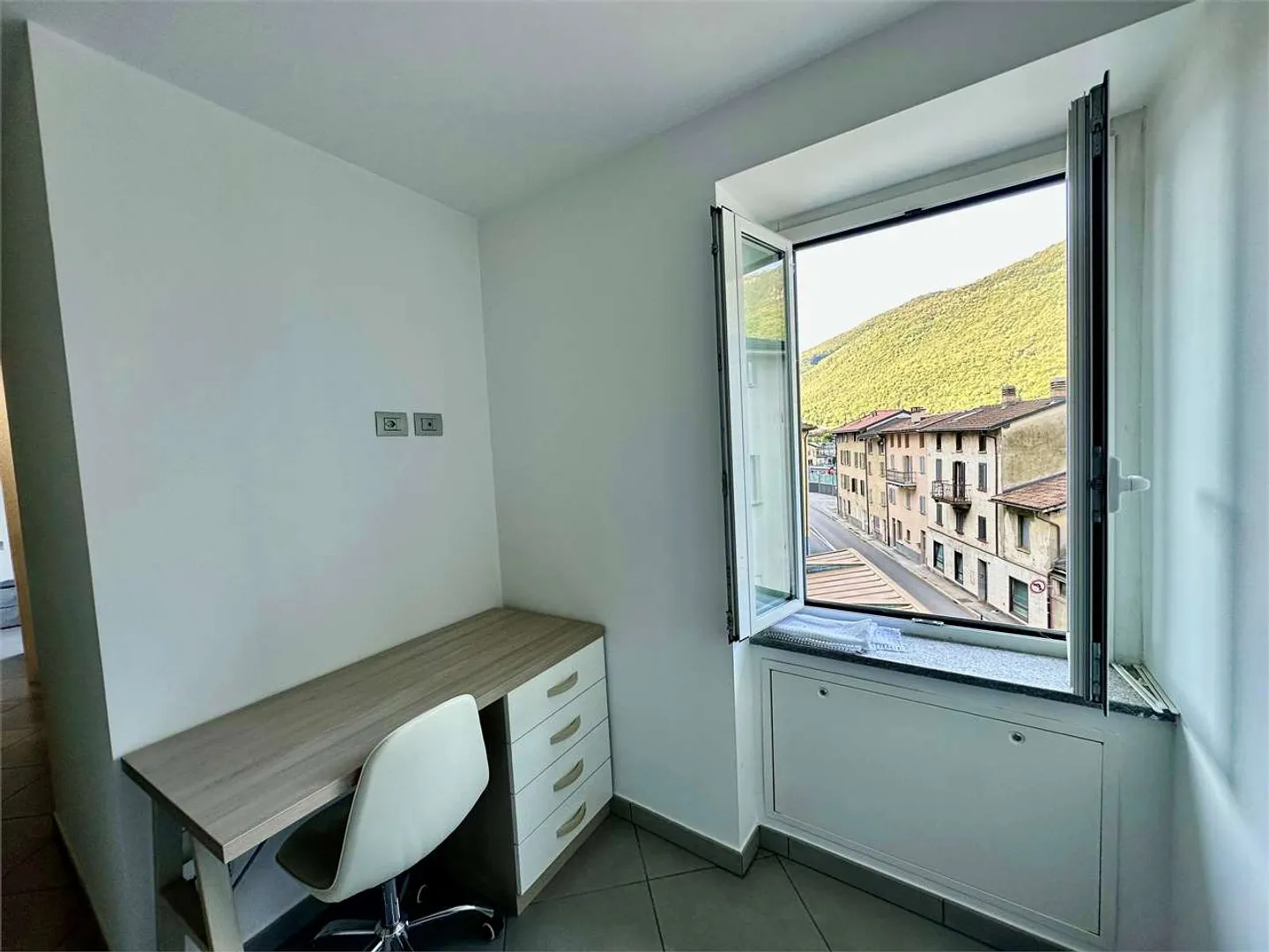 Appartement Duplex Complètement Rénové - Cœur de Capolago - Photo 5 sur 8