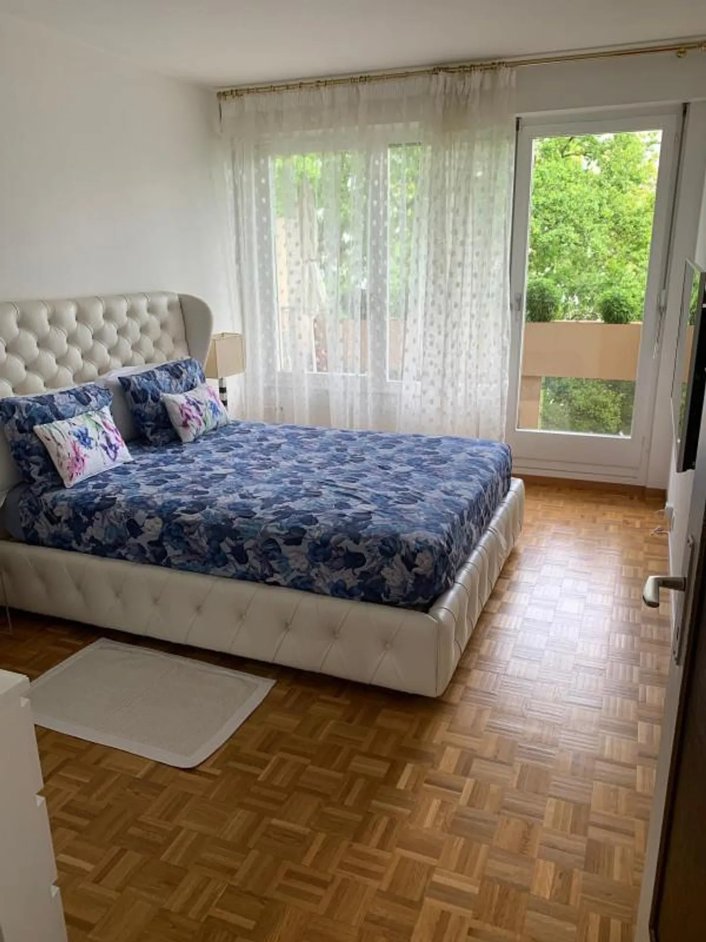 Appartement de 5 pièces au 8ème étage localiser à Genève 1208 - Photo 3 sur 8