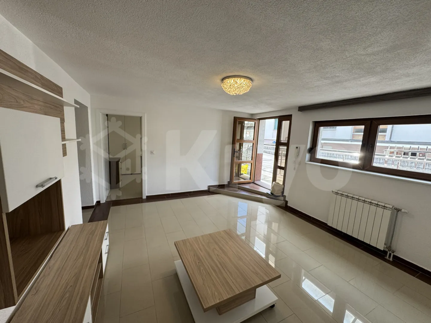 Bel appartamento di 3,5 locali - zona tranquilla - Foto 3 di 11