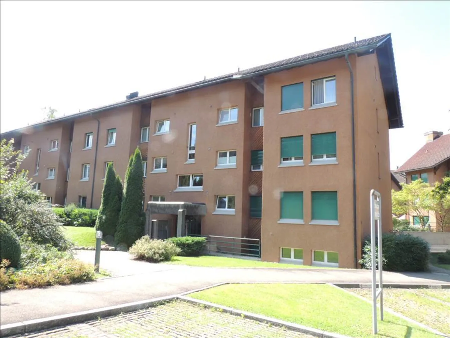 Parcheggio all'aperto in affitto! - Foto 2 di 2