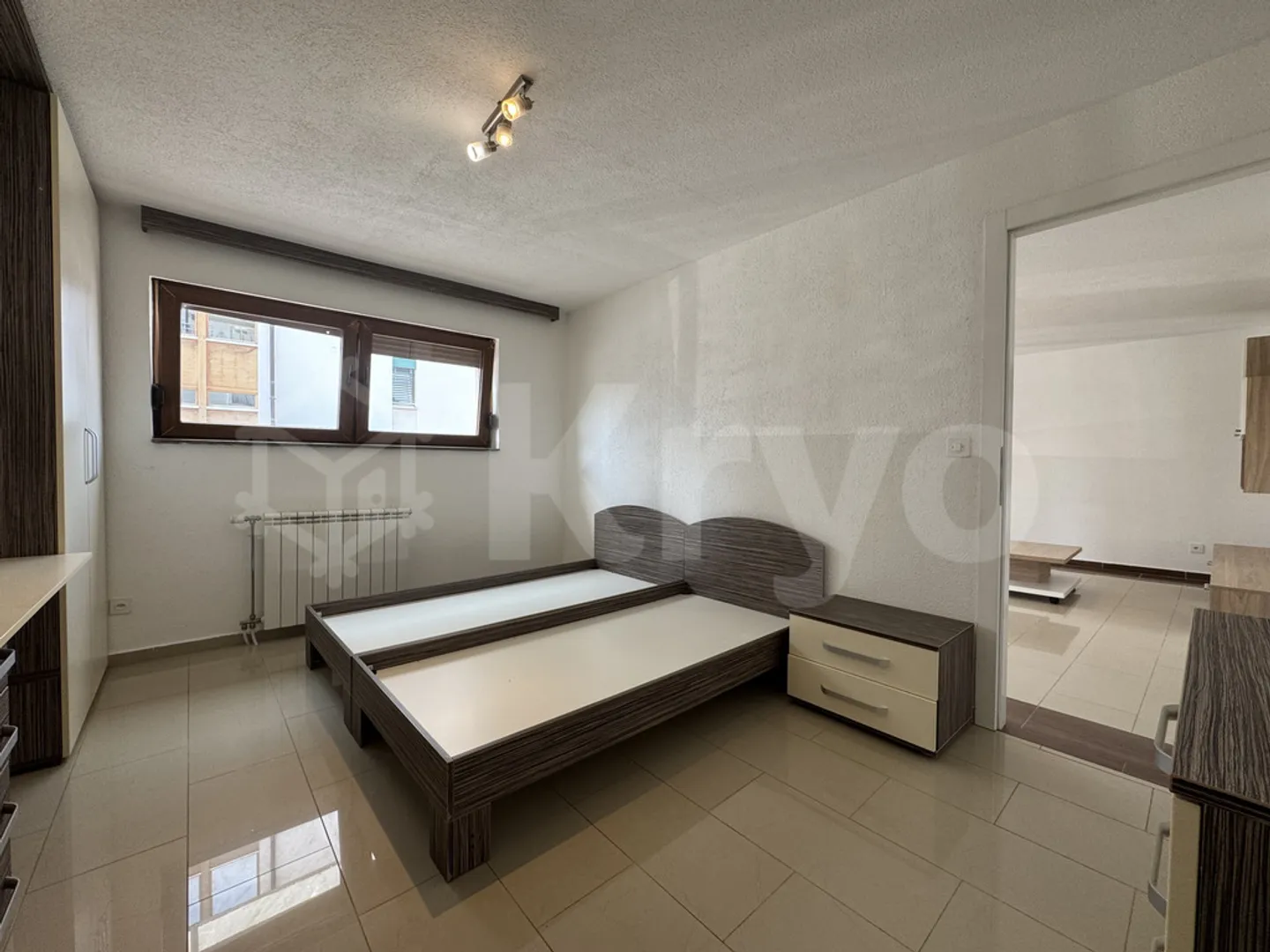 Bel appartamento di 3,5 locali - zona tranquilla - Foto 7 di 11
