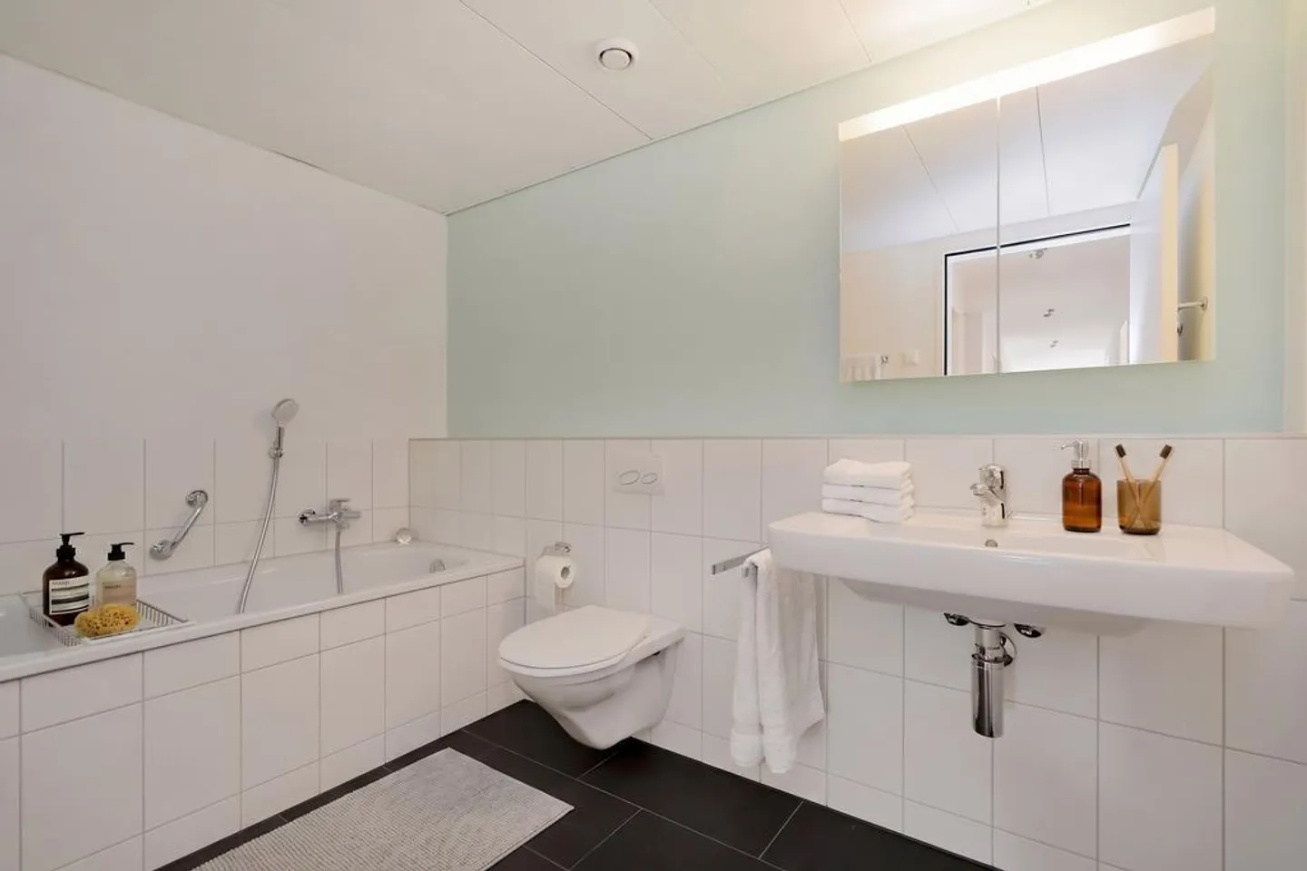 FAMILIENFREUNDLICHE WOHNUNG AN RUHIGER LAGE - Foto 7 von 12