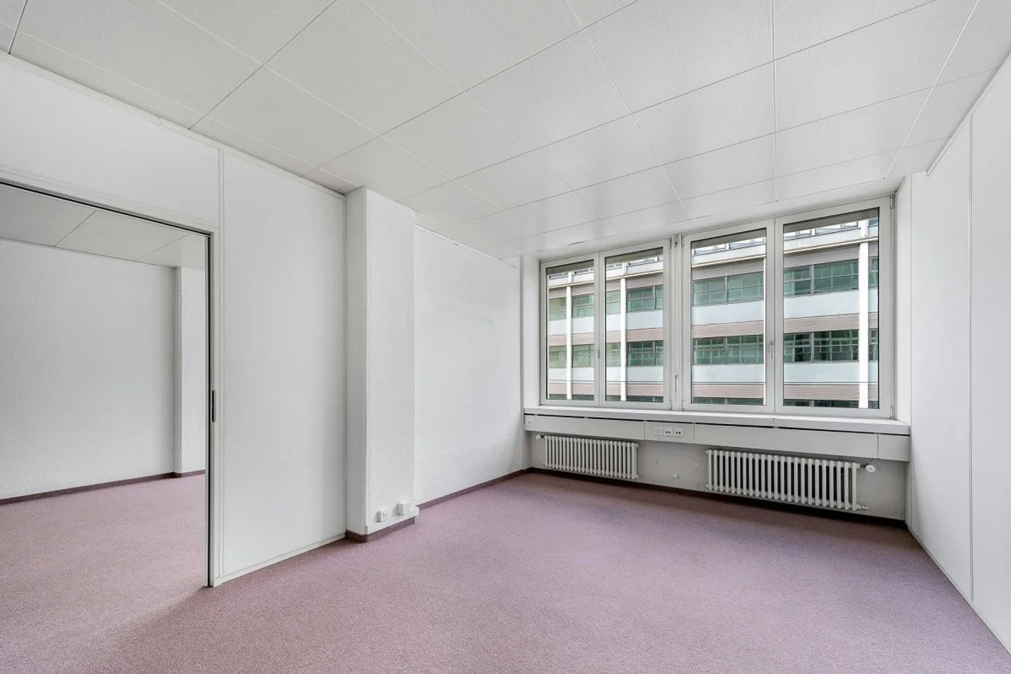 Spacious commercial/office space on the 1st floor in Zurich-Altstetten - Photo 5 of 13