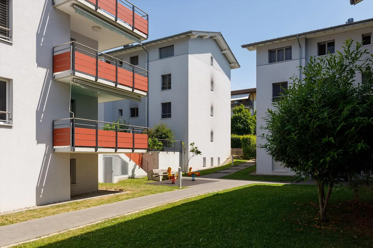 Appartement 4.5 pièces - Photo 3 sur 6