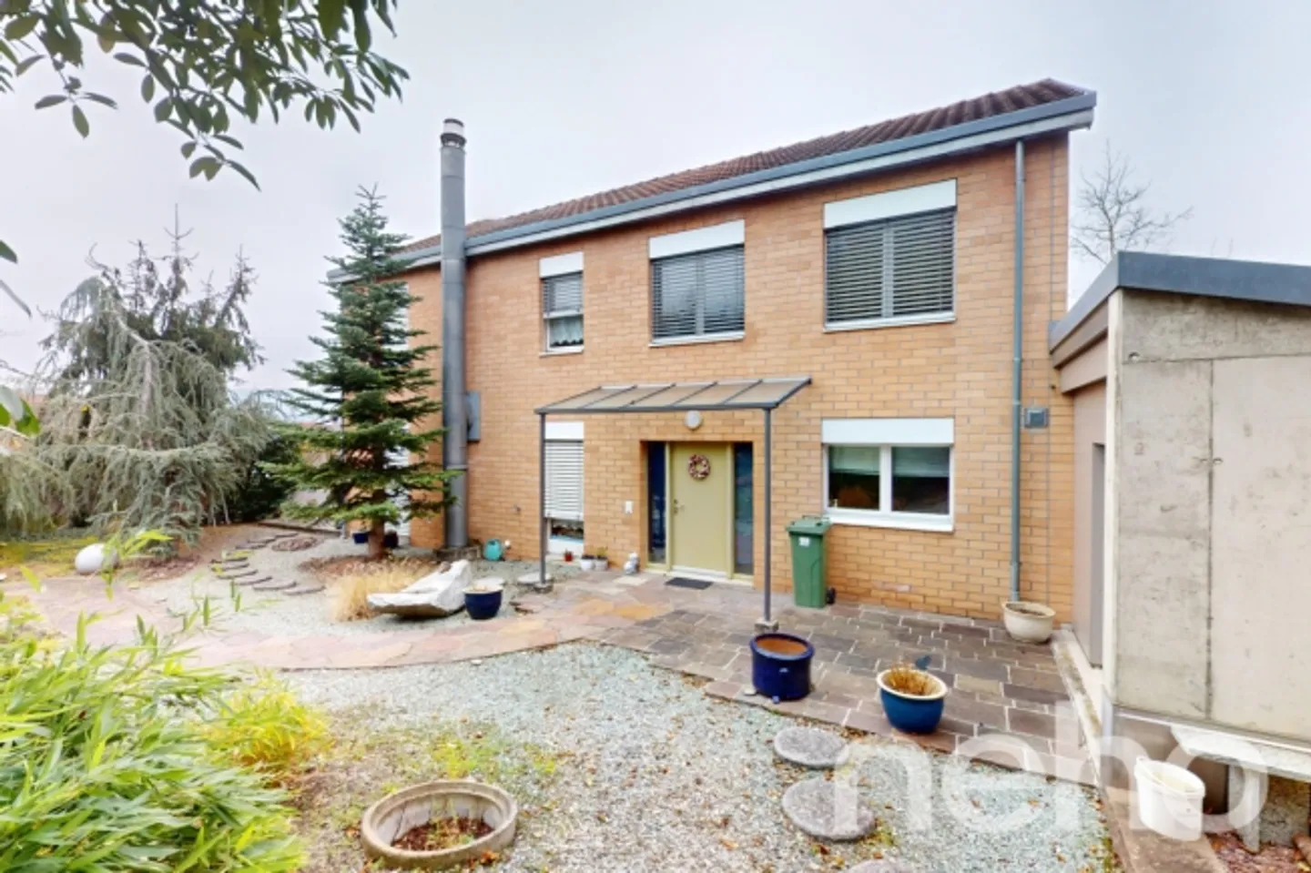 Casa bifamiliare spaziosa di 6,5 stanze - Foto 1 di 13