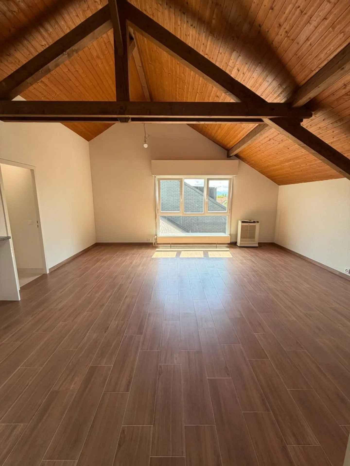 2.5 Room Apartment - Photo 7 of 10