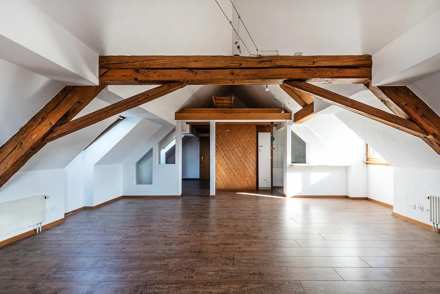 1,5 pièce - Bottighofen - Avantage fiscal - Près du lac - Photo 2 sur 8