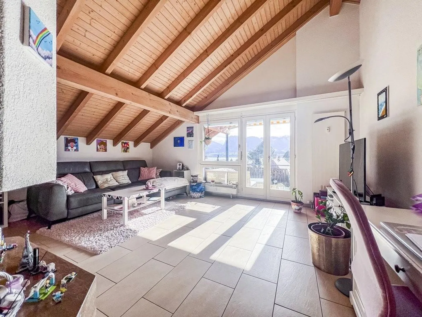 Bella grande appartamento di 2,5 stanze a Oberhofen - Foto 2 di 8