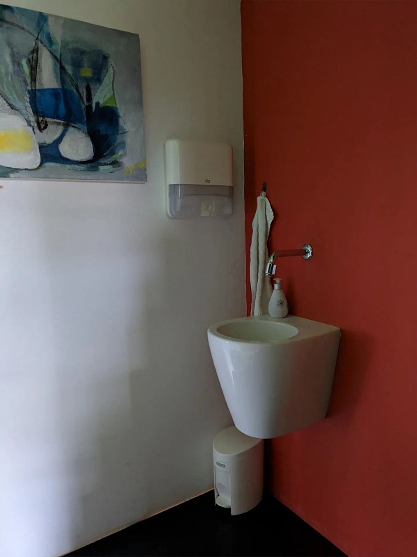 LOFT - Bureau - Atelier - Salle de loisirs - Photo 8 sur 10