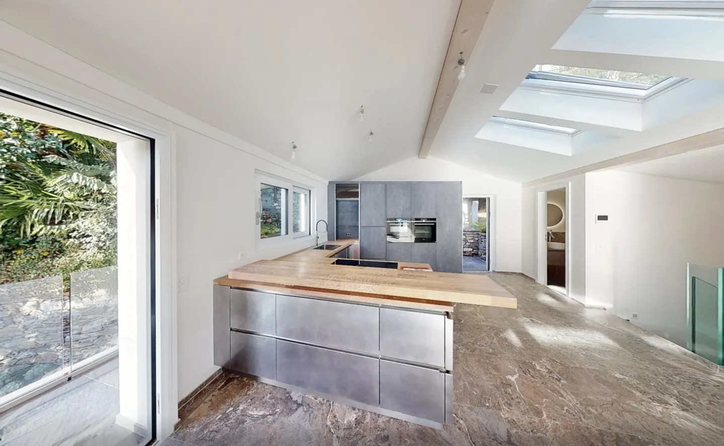 Ticino Villa - Harmony of Design and Nature - Photo 7 of 29