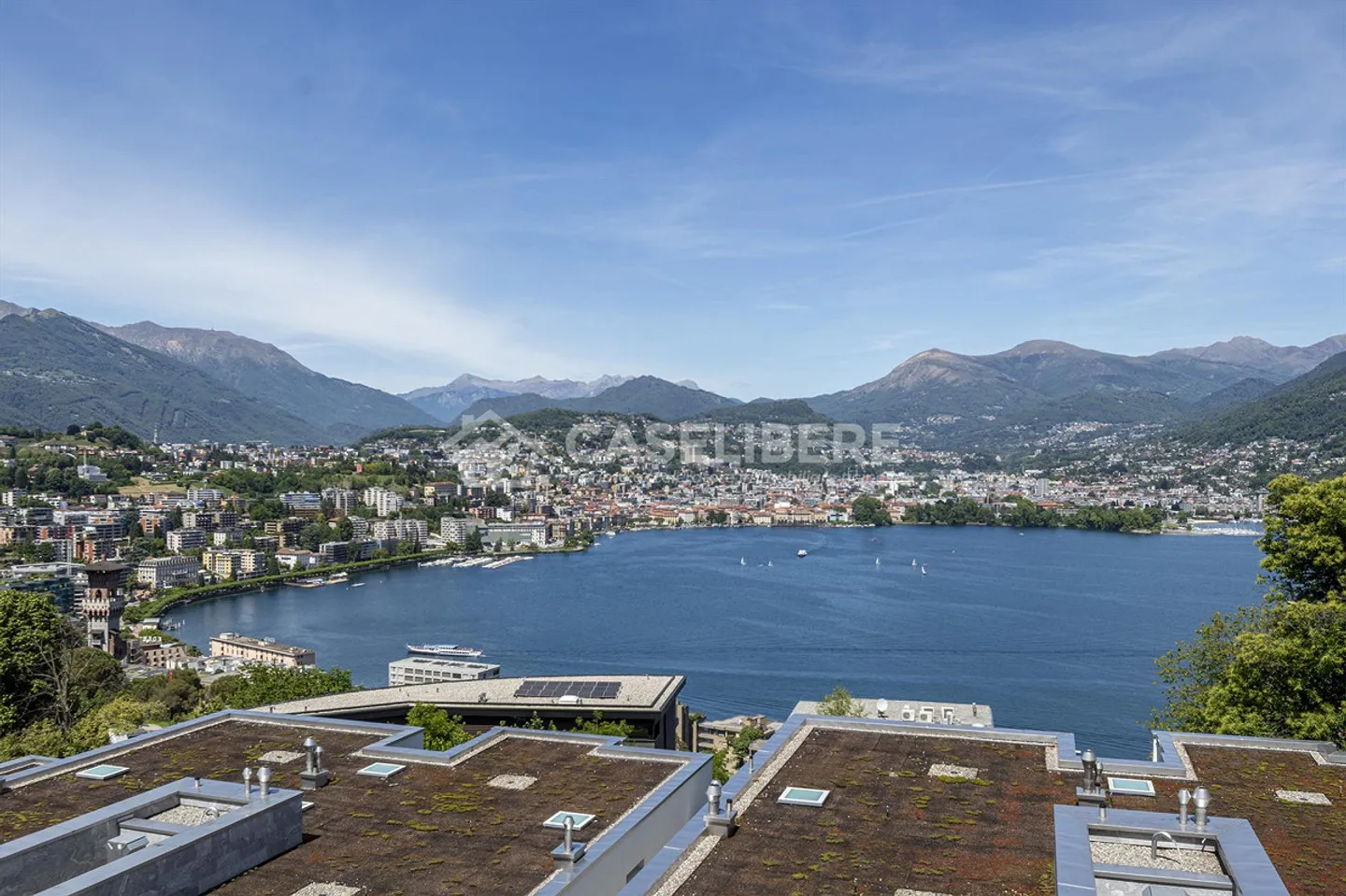 WONDERFUL 4.5 WITH EXCEPTIONAL VIEW IN LUGANO - PARADISO - Photo 2 of 29
