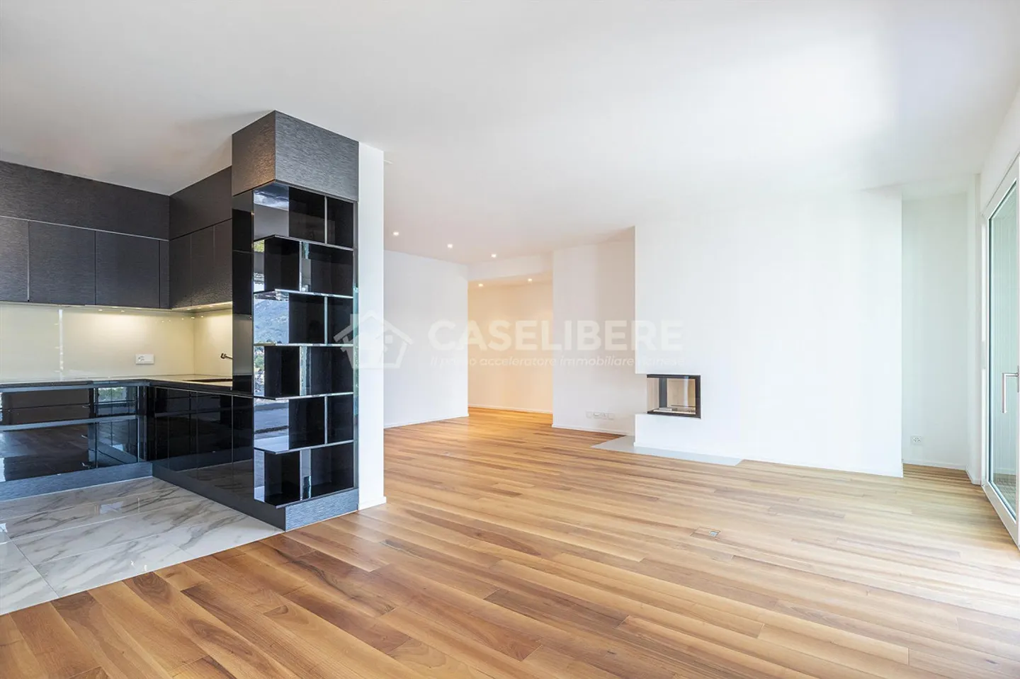 WONDERFUL 4.5 WITH EXCEPTIONAL VIEW IN LUGANO - PARADISO - Photo 8 of 29