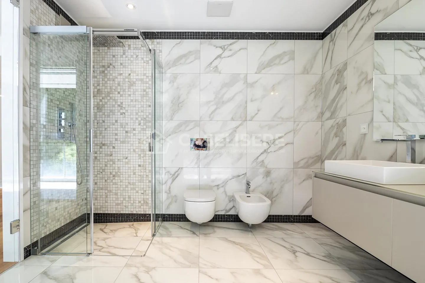WONDERFUL 4.5 WITH EXCEPTIONAL VIEW IN LUGANO - PARADISO - Photo 26 of 29