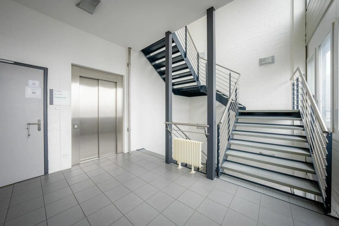 ideal für Büro, Praxis, Atelier - Geschäftsflächen mit 338 m² - Foto 8 von 11