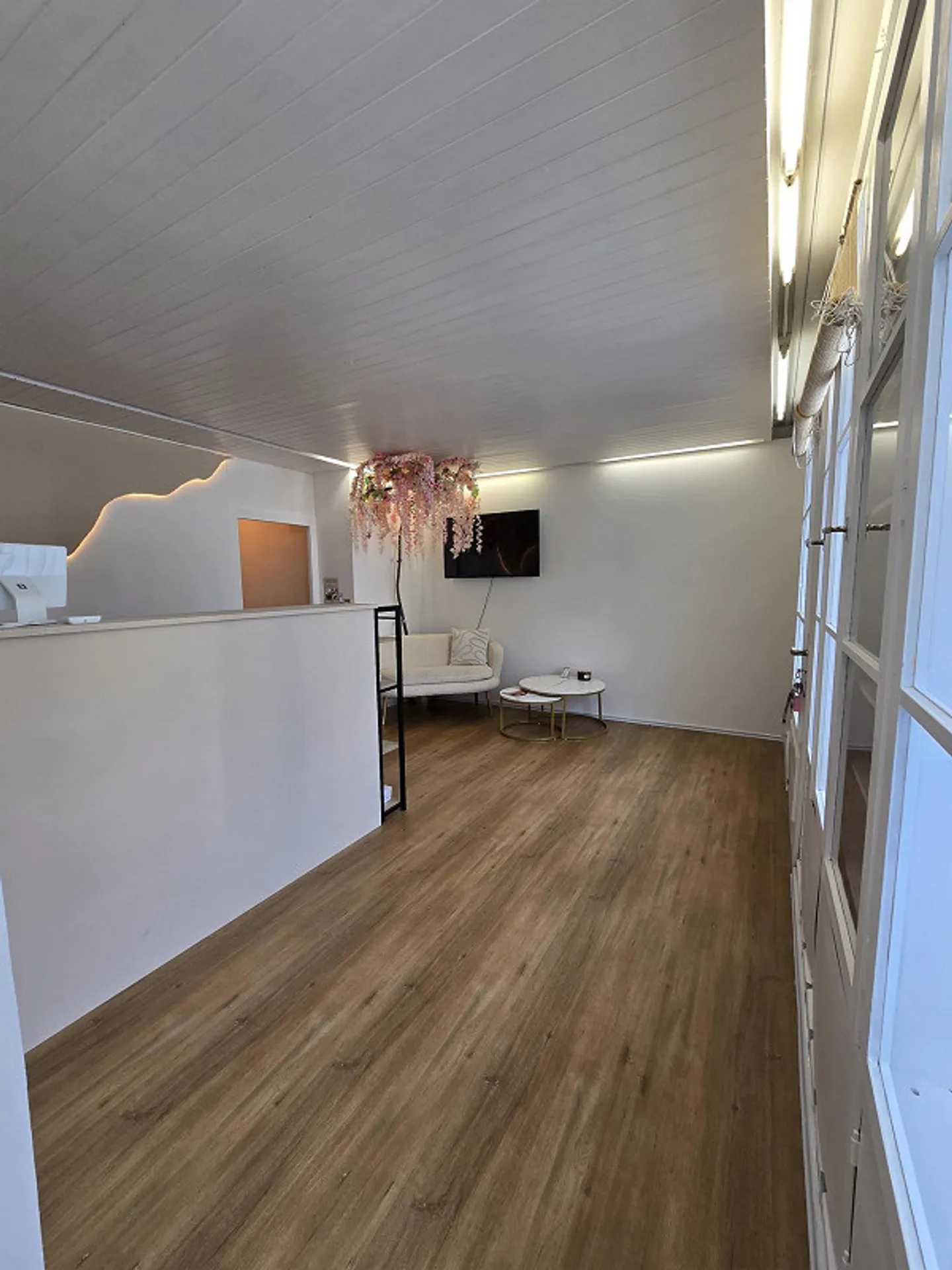 Gewerberaum für Kosmetikstudio - Foto 3 von 6